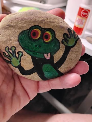 FUN WITH PAINTED ROCKS